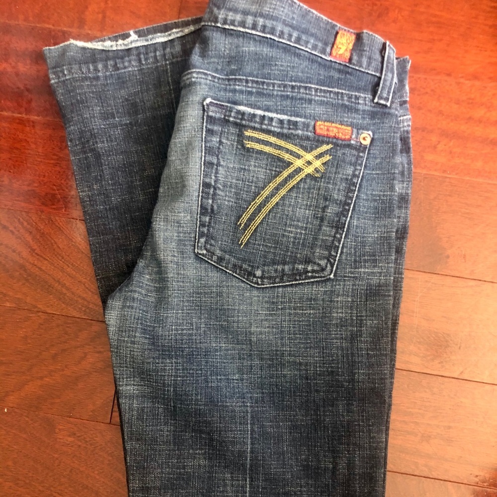 7 for All Mankind size 28 Dojo blue jeans.